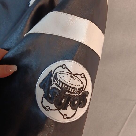 Houston Astros Men's Leather Jacket - Picture 4 of 9
